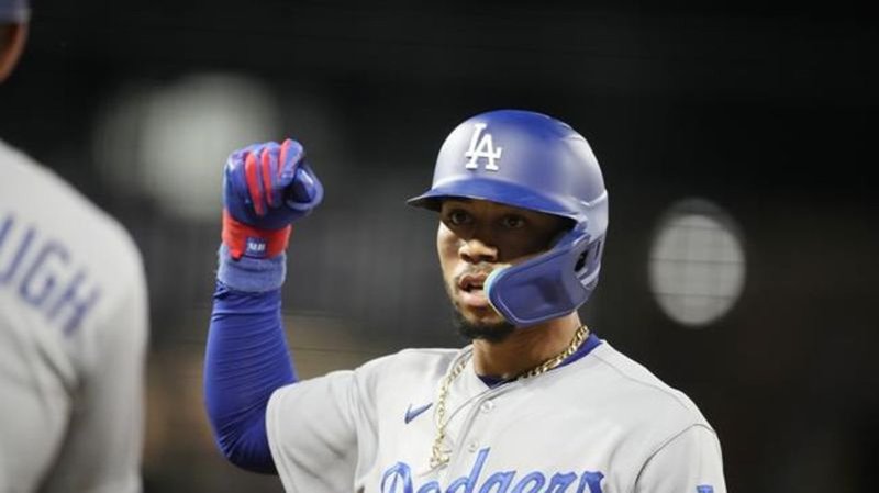 Dodgers news: Mookie Betts is best selling jersey in MLB - True Blue LA