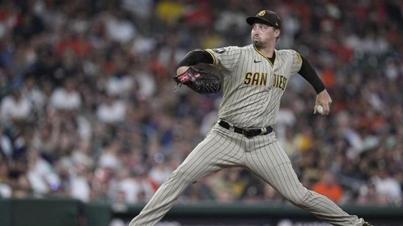 Blake Snell wins NL Cy Young Award, 7th pitcher to take home prize in both  leagues | rdnewsnow.com