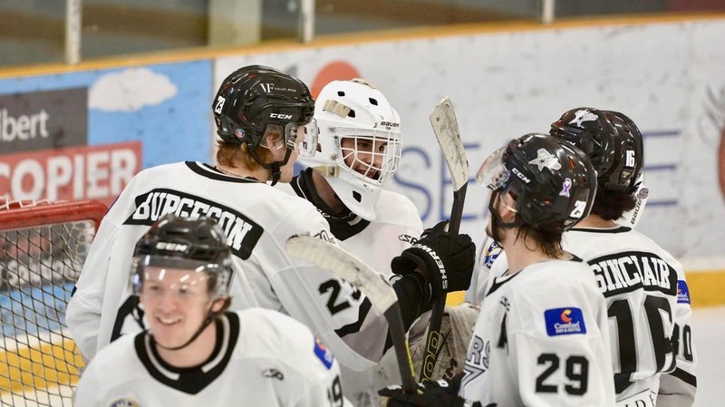 North Stars Take 10th Straight In Weekend Sweep Of La Ronge | 93.3 ...