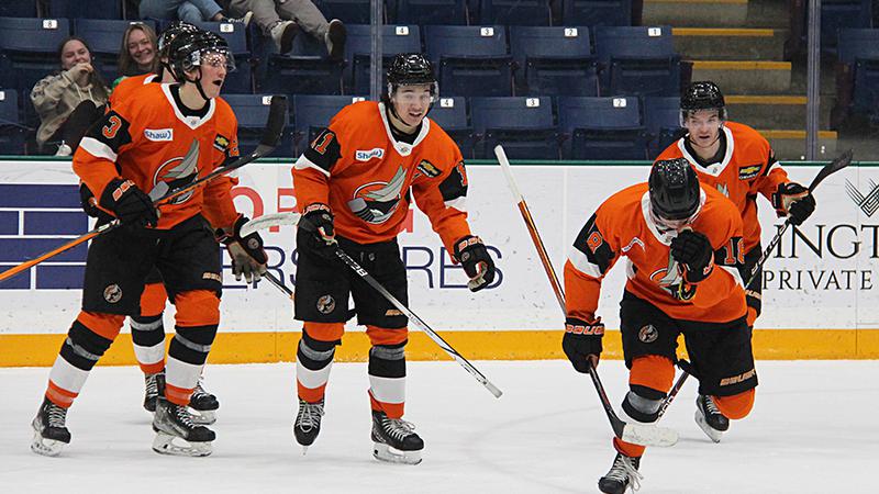 Plante’s hat trick leads Clippers to 6-3 win in Cranbrook