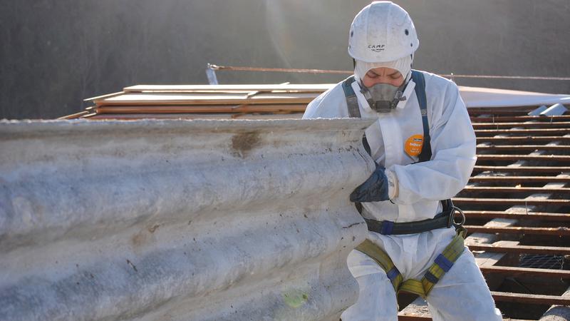 New rules in effect for asbestos treatment and removal across B.C.