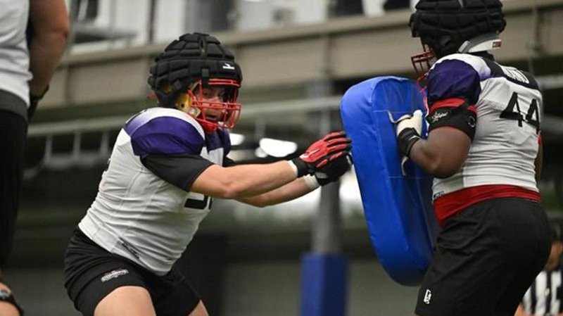 Dumoulin-Duguary carries army experience into football with sights set on CFL draft