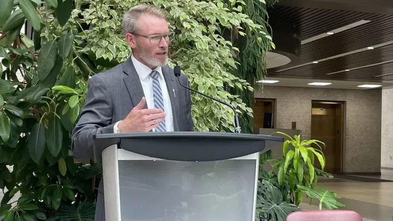 Some Sask. Pharmacists will soon treat ear infections, strep throat