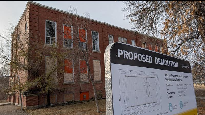 Medicine Hat City Council expected to make decision on Riverside School demolition and several other items on Monday