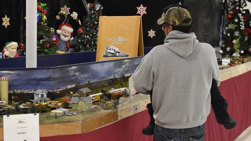 P.A. model train show attracts fans of all ages